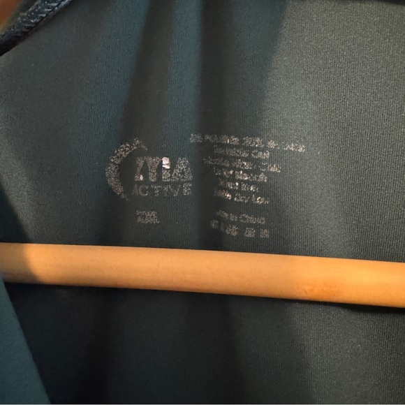 ZYIA Women's Half-Zip Sweatshirts - XL, XXL Pullover Thumb Hole Kangaroo Pocket - Picture 10 of 12